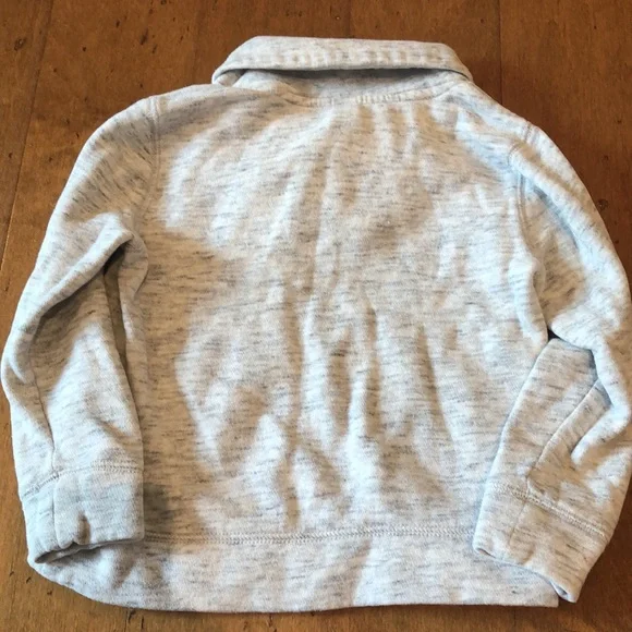 Size 5 pullover sweatshirt - Picture 4 of 4